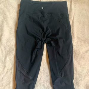 Lululemon athletica crop running pants size 8